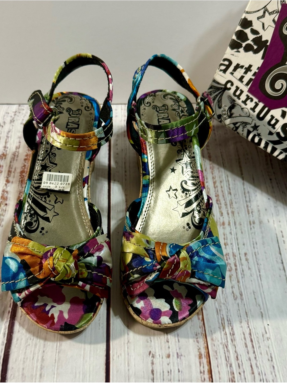 NIB Brash Multicolor Floral Knot Front Girls Wedge Sandal